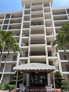 Building Photo - 3100 N Palm Aire Dr Unit 410