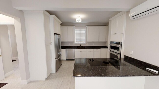 Photo - 17 Kingman Rd