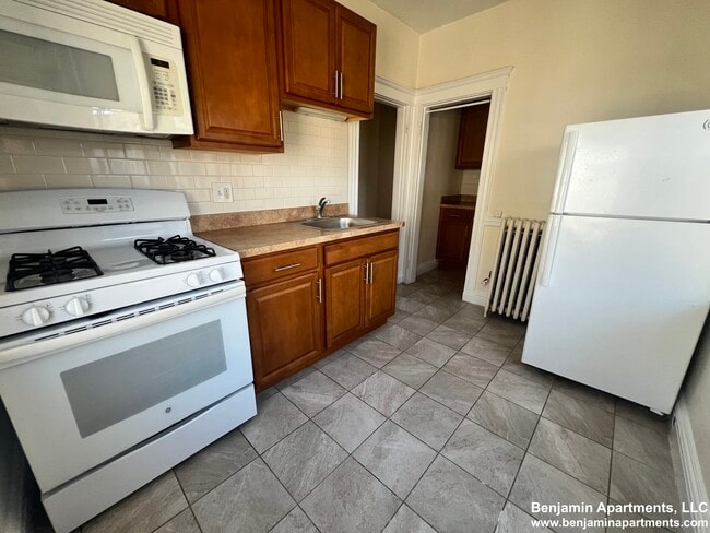 Building Photo - 132 Washington St Unit 56