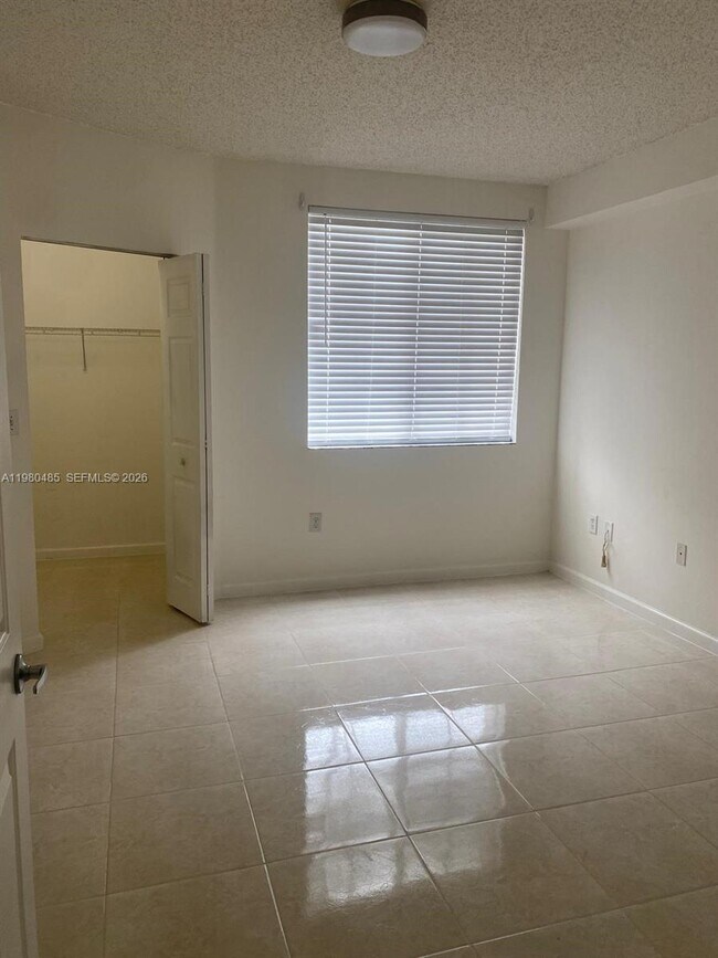 Photo - 7980 N Nob Hill Rd Unit 107