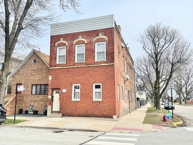 Photo - 3759 S Union Ave Apartment Unit 2F