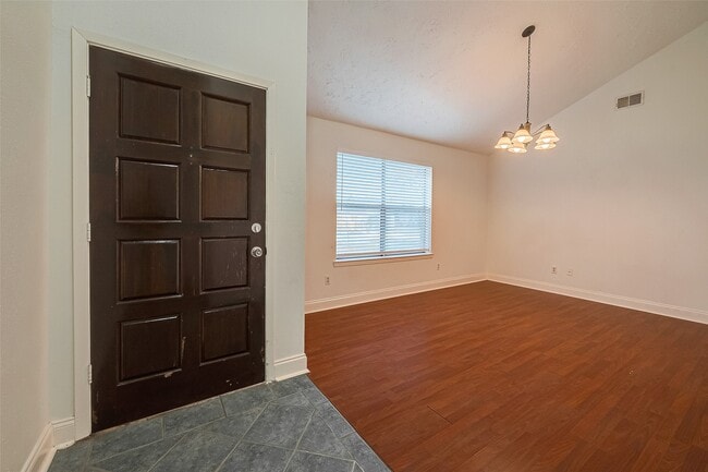 Photo - 3906 Quiet Pl Dr