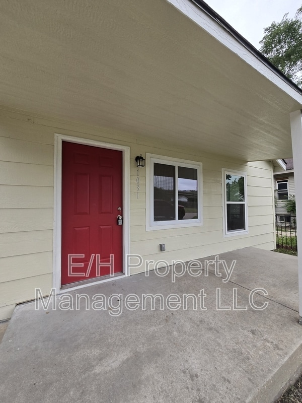 Photo - 1031 New York St