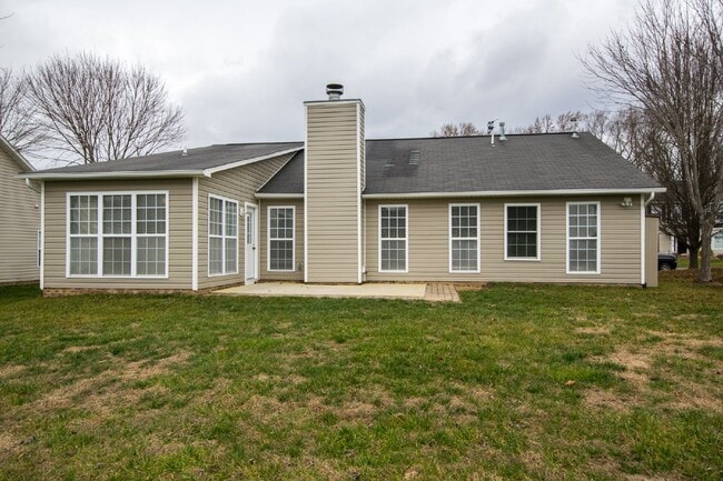 Photo - 32 N Sunberry Trail