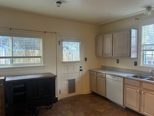 Photo - Historic 3-bedroom, 1-bath home in Downtown Glenwood Springs!