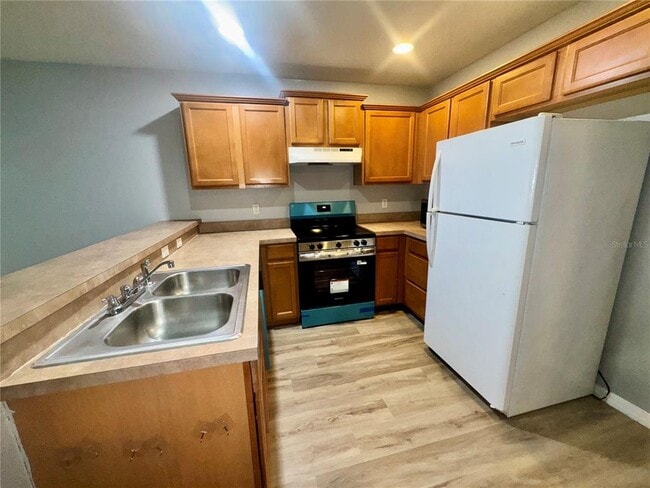 Photo - 533 Cresting Oak Cir