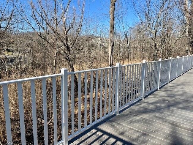 Photo - 1023 Castle Rd