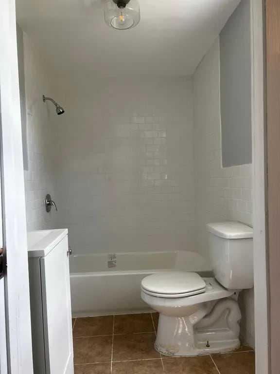 Photo - 163 N 6th St Unit 1