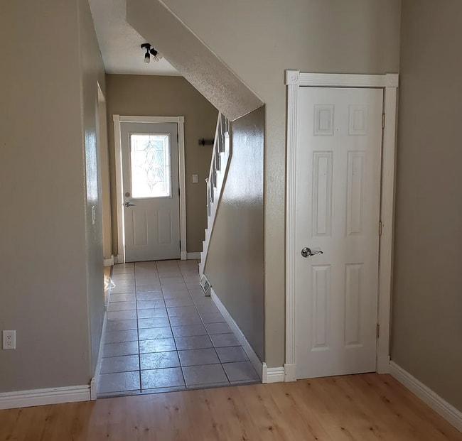 Hallway from Front Door - 709 N Rowley St