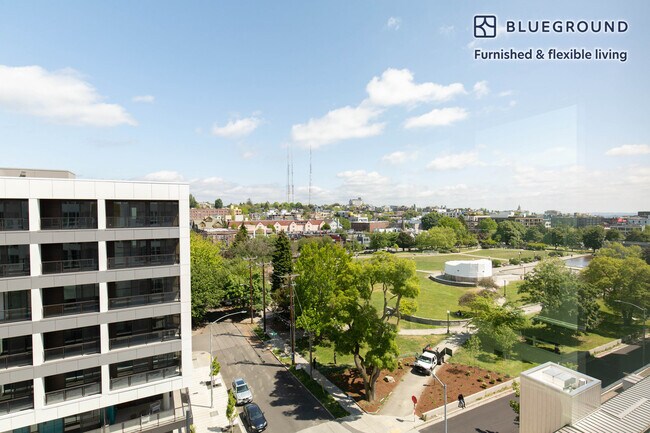 118 Broadway E Unit FL6-ID135