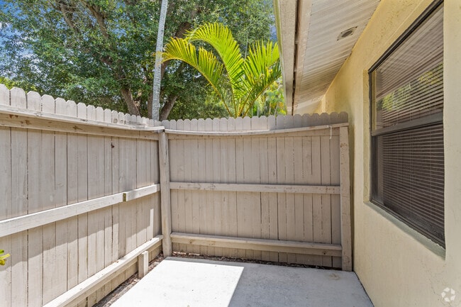 Unit Patio