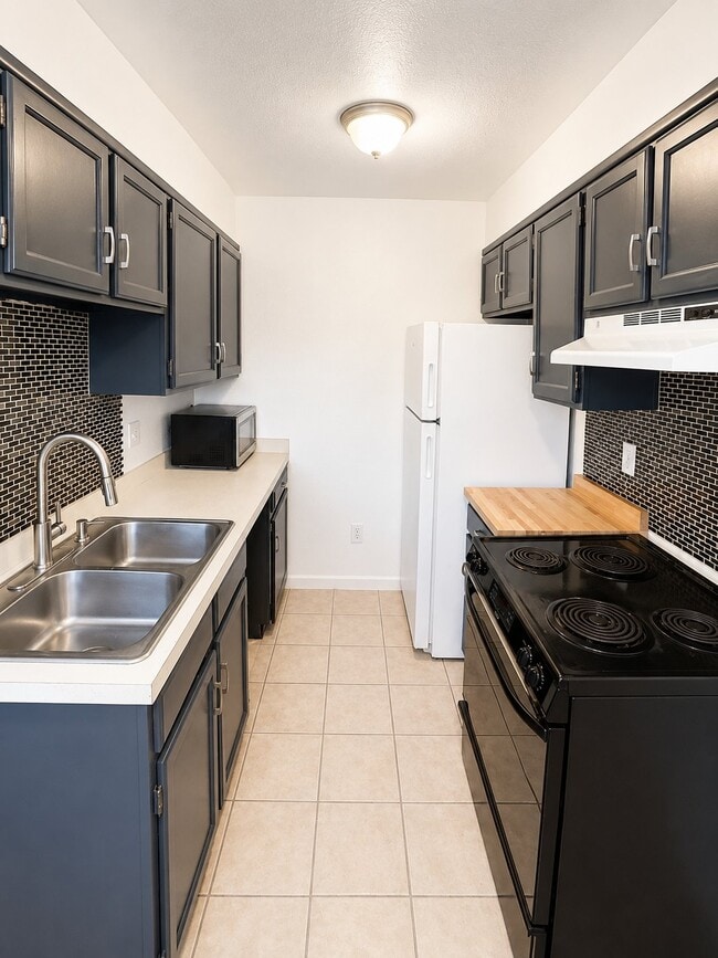 Photo - 1990 Eagle St Unit Lot 1