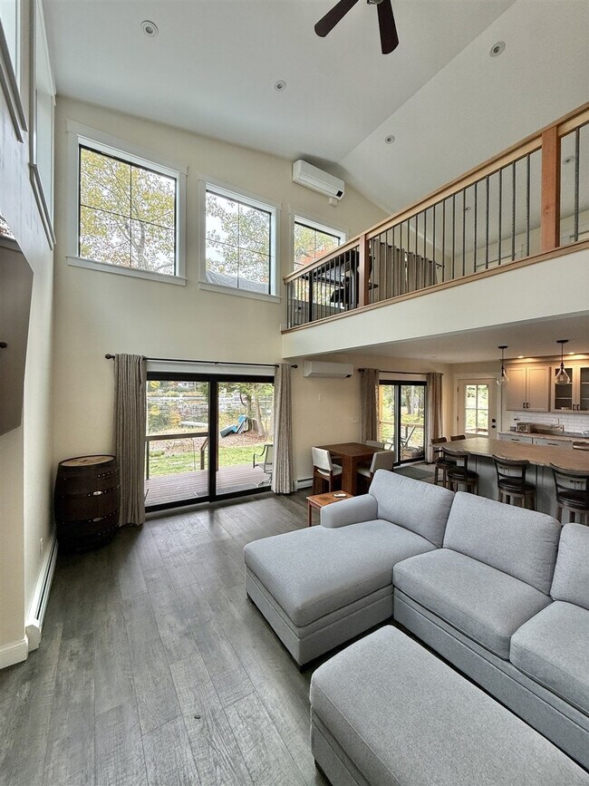 Photo - 304 NW River Rd Unit ID1351760P