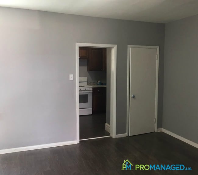 Building Photo - 7145 Gillespie St Rental