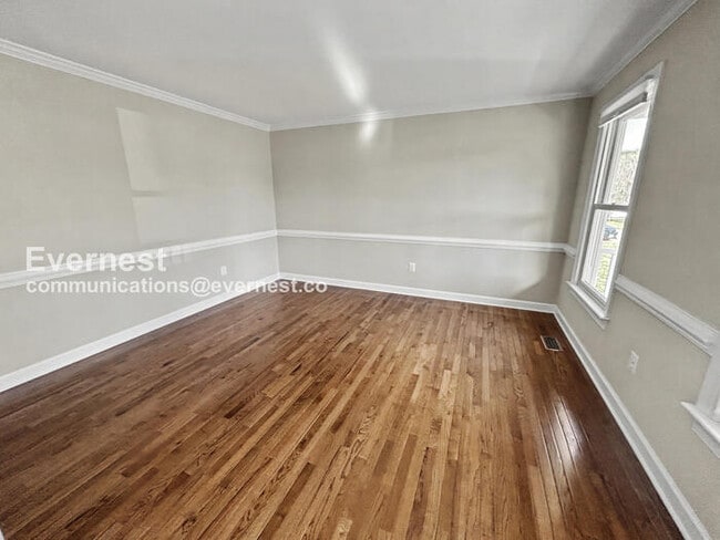 Photo - 10401 Bristol Ct