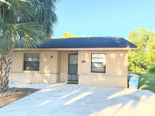 Photo - 265 Fleetwood Ave