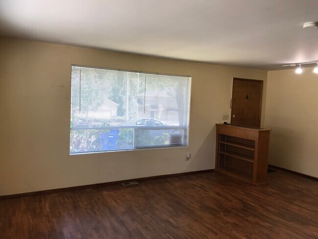 Living room - 12313 35th Ave NE Unit 12313 A