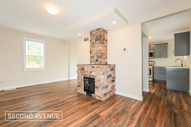 Photo - 182 Liberty St