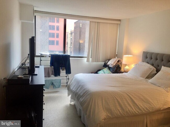 Photo - 1326 Spruce St Unidad 703