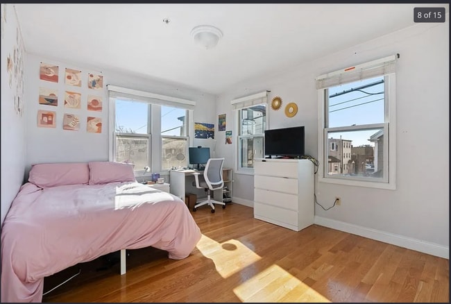 Photo - 150 W 9th St Unidad 2