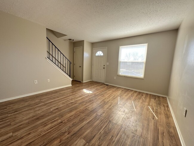 Photo - 2722 Walden Bluff Ct