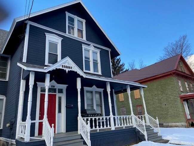 Photo - 56 Lincoln Ave Unit #1