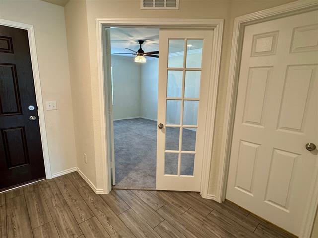 Photo - 1033 Binney Dr