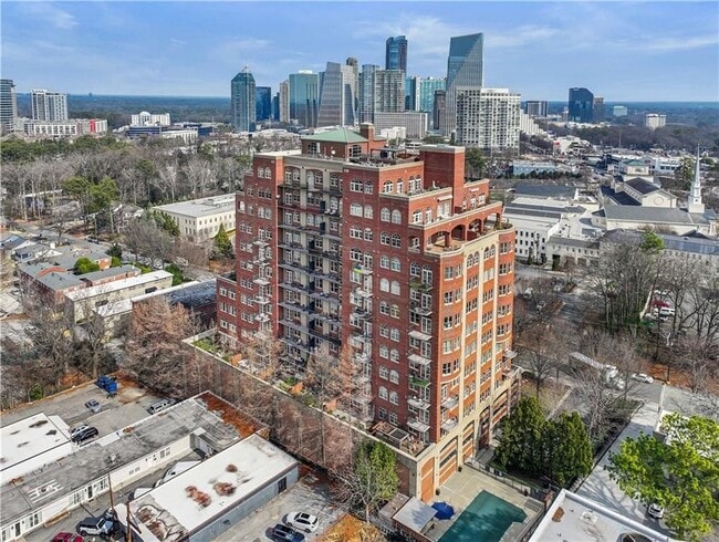 Photo - 3180 Mathieson Dr NE