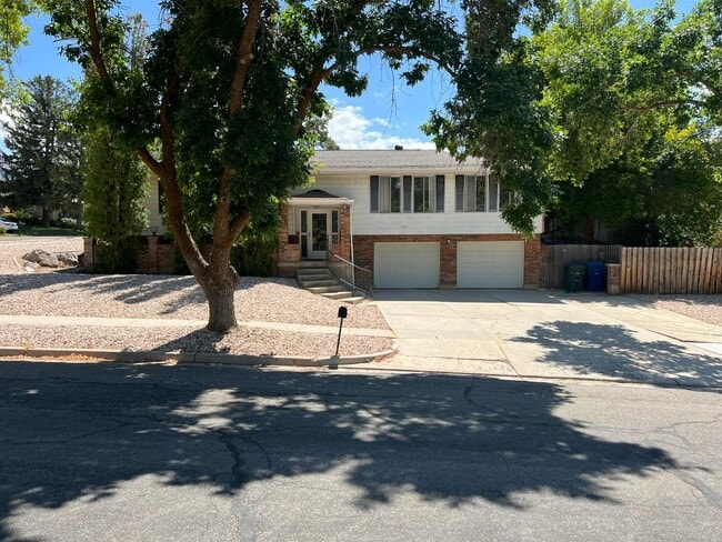 1597 Navajo Dr