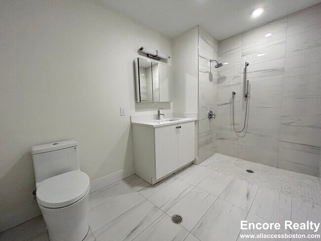 Photo - 197 Green St Unit 202