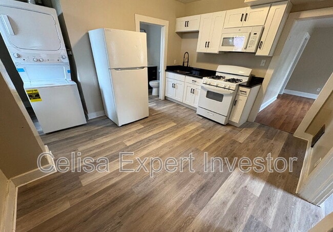 Photo - 2506 Miner St Unit 2