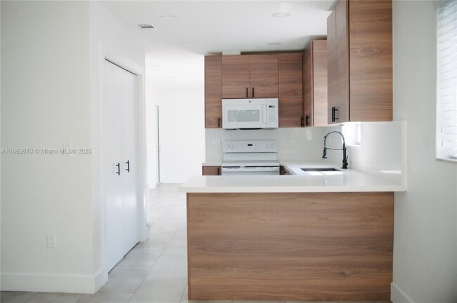 Photo - 20522 SW 92nd Pl Unit 0