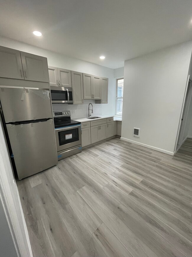 Building Photo - 3761 N 18th St Unit 3