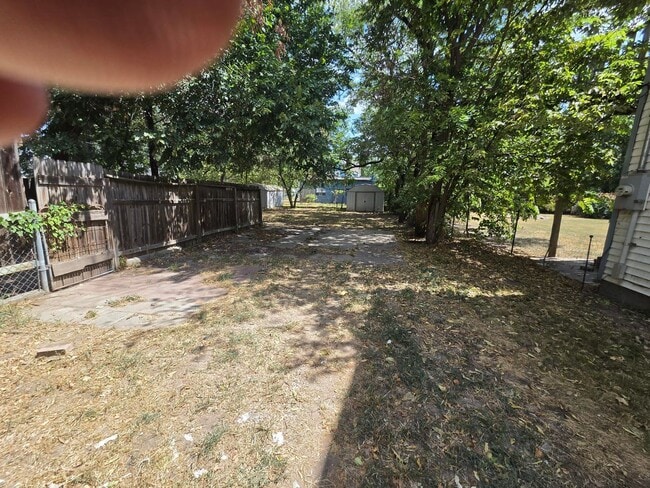 626 S Millwood Ave