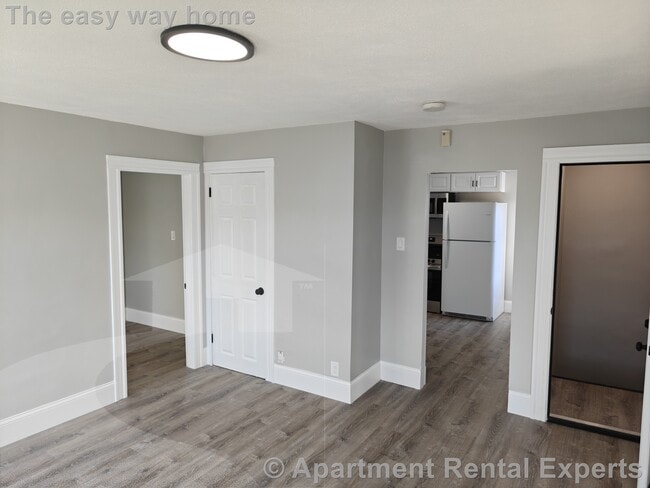 108 Highland Ave Unit 2