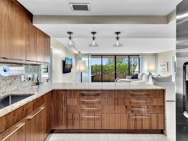 Photo - 11113 Biscayne Blvd Unit 253