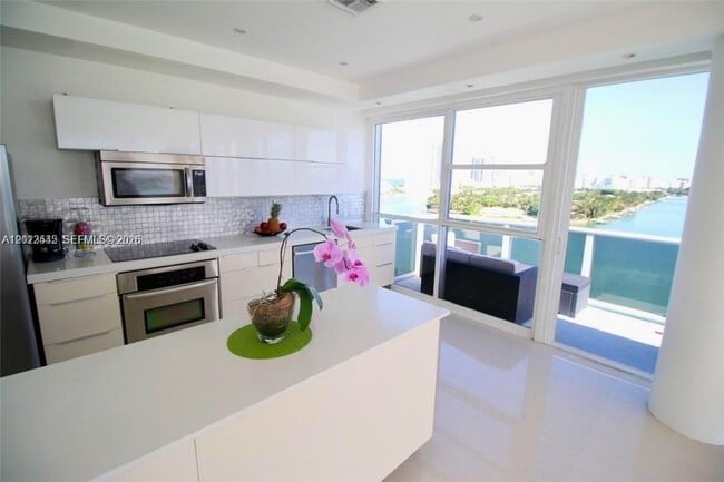 Photo - 900 Bay Dr Unit 1027
