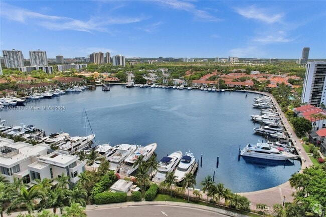 Building Photo - 21055 Yacht Club Dr Unit 1707 Rental