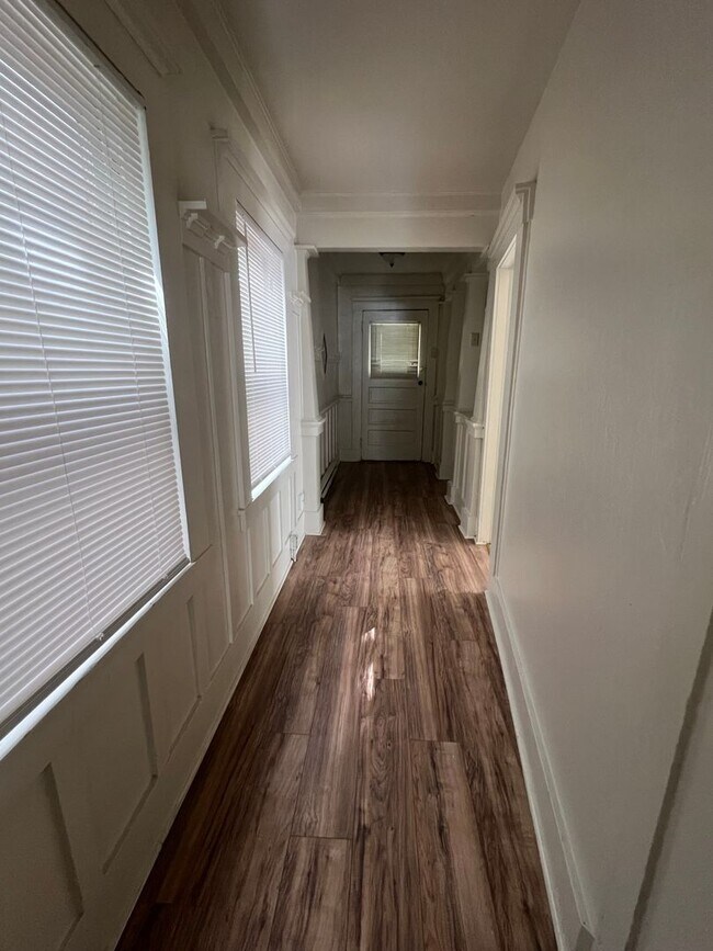Photo - 1824 L St Unidad A