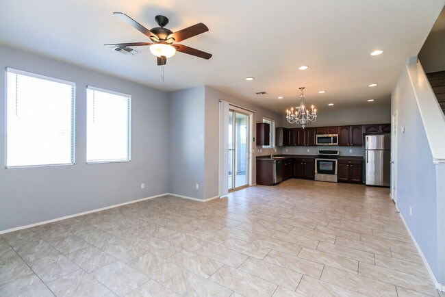 31317 N Cavalier Dr