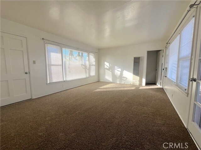 Photo - 911 Park Ave