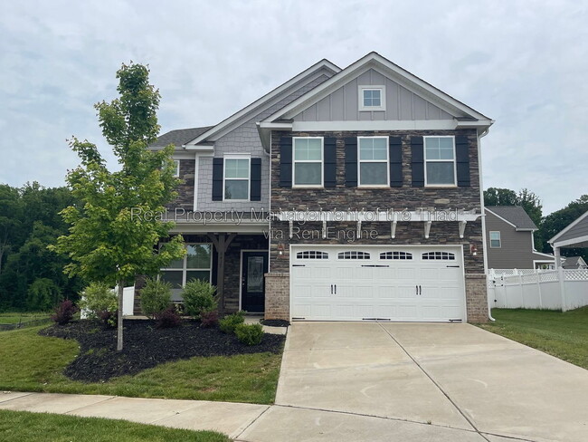 Building Photo - 6417 Bluestone Park Dr