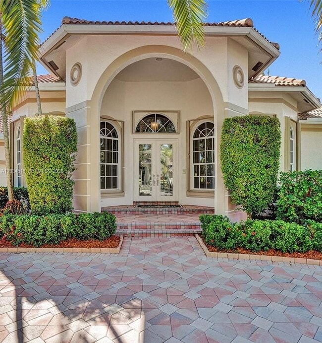 Photo - 2501 Poinciana Dr
