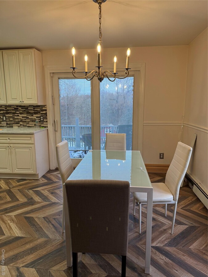 Photo - 92 Spook Rock Rd