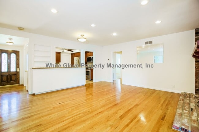 Photo - Spacious Fullerton 4BD Home with Dual Living Areas, Updated Kitchen & Screened Patio