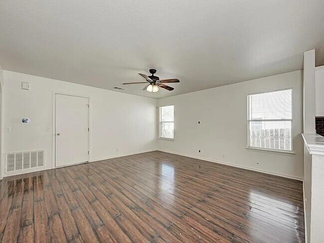 Photo - 14910 Mossycup Ln