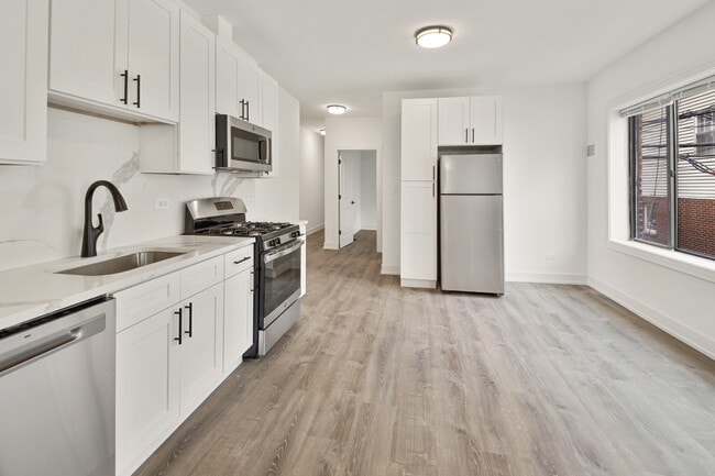 Photo - 3058 W Cortland St Unit 101