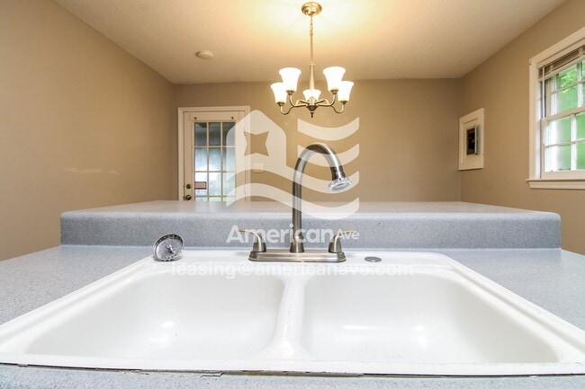 Photo - 1213 State Rd S-28-908