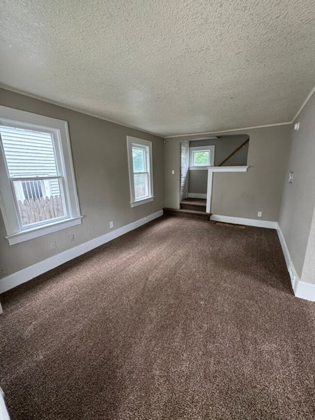 Photo - 3102 Smith St