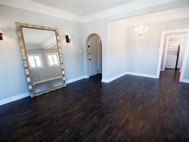 Photo - 517 N Spaulding Ave Unit 519